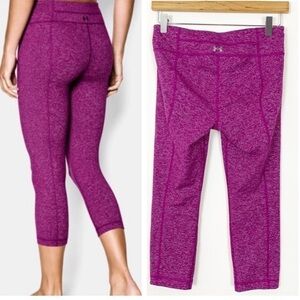UNDER ARMOUR Heathered Pink Studio Capri Leggings Tights Workout Yoga Running